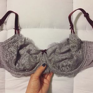 Victoria’s Secret Dream Angels Unlined Push-up Bra